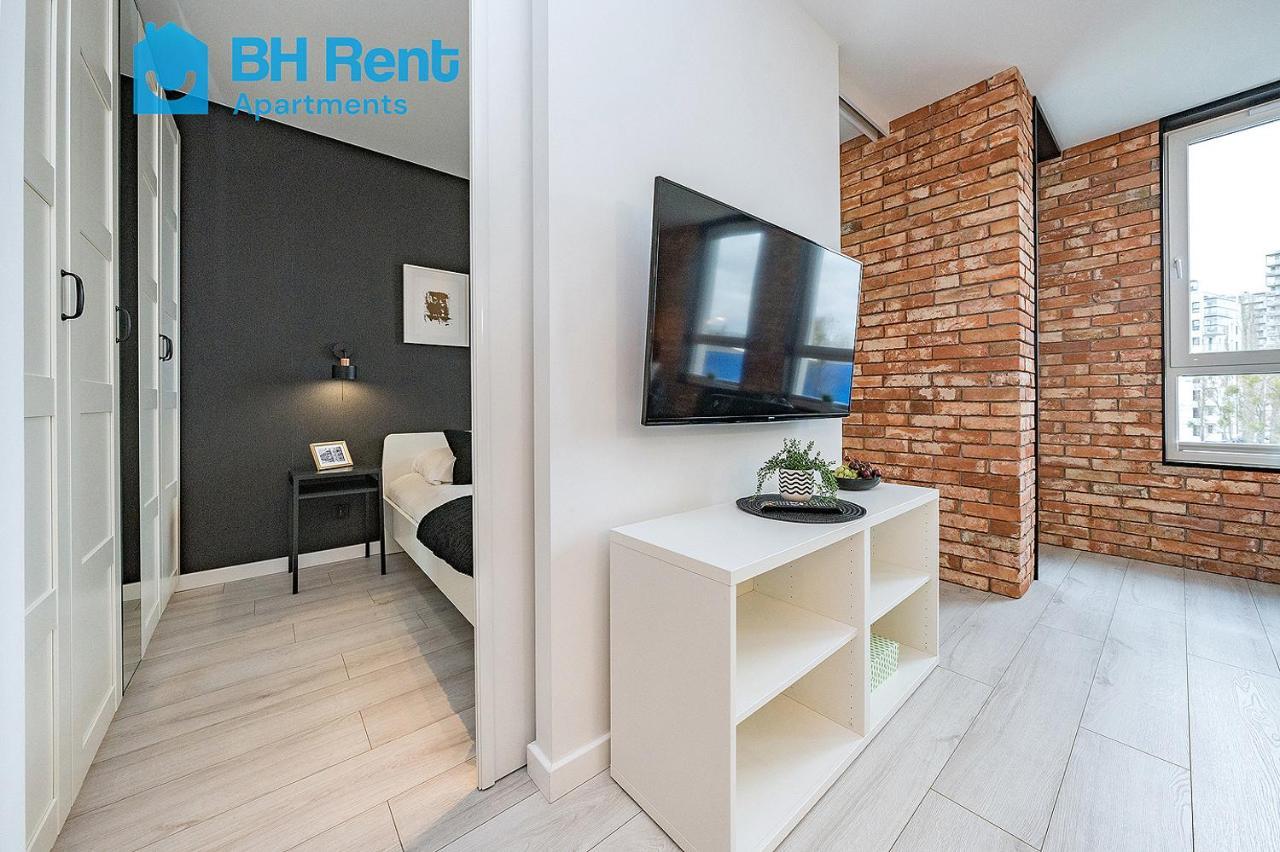 Glow Apartments, Krynicka 2, Soho Apartmán Gdaňsk